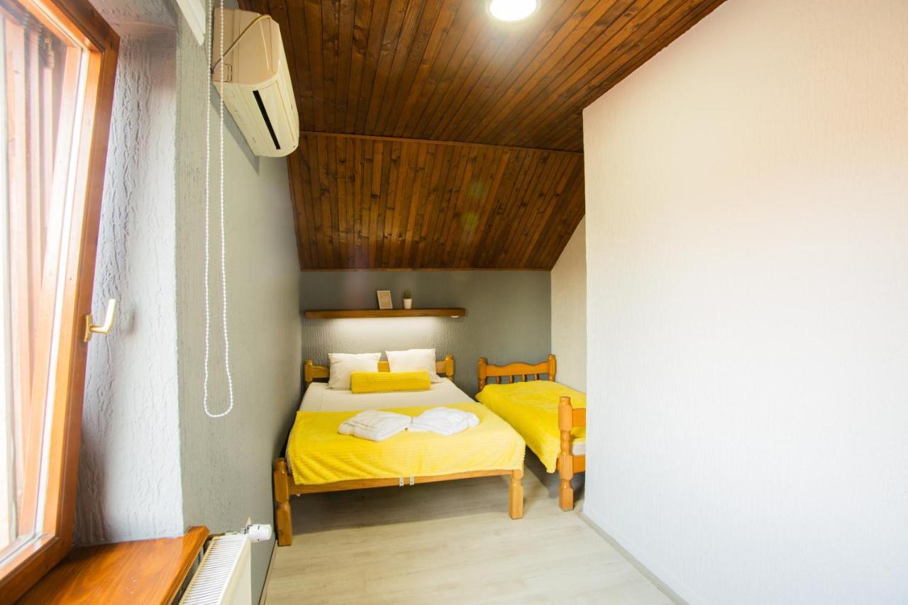 Guest House Vila Alexandar Palić المظهر الخارجي الصورة