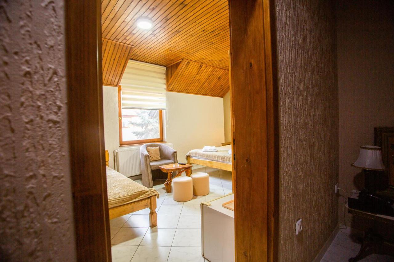 Guest House Vila Alexandar Palić المظهر الخارجي الصورة